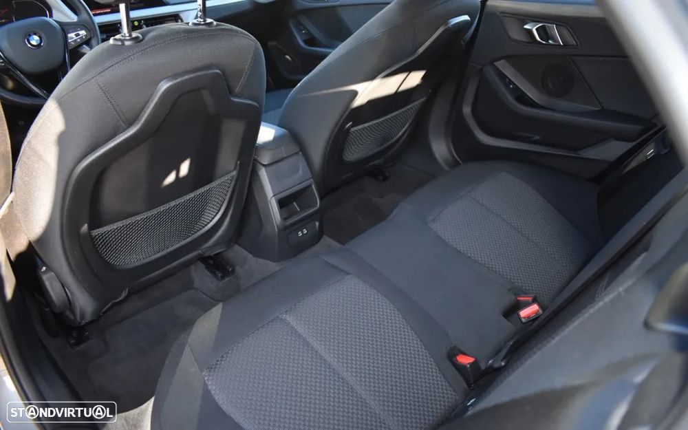 BMW 116 d Corporate Edition Auto - 13