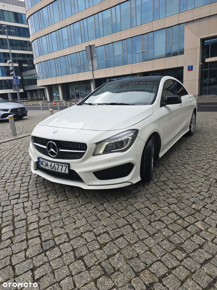 Mercedes-Benz CLA 250 7G-DCT AMG Line - 4