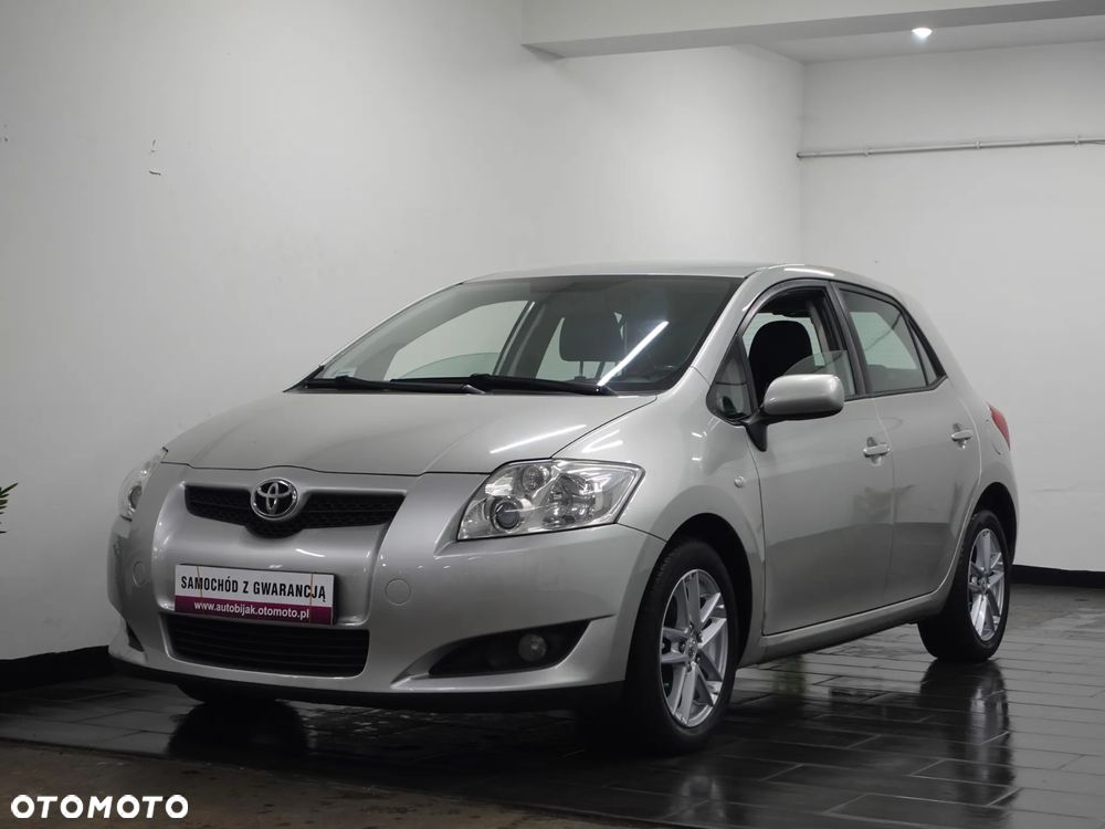 Toyota Auris 1.6 VVT-i Luna - 2