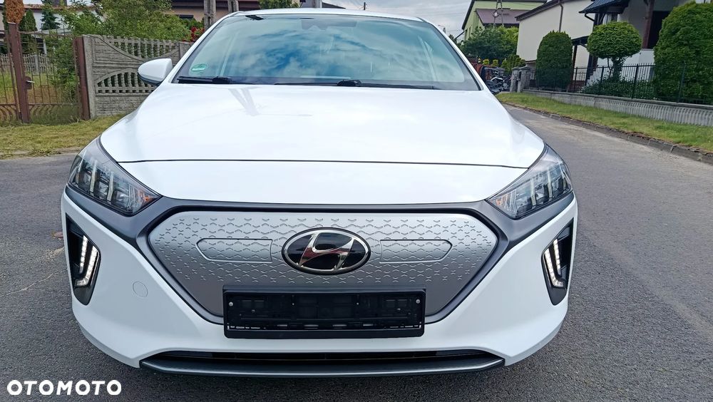 Hyundai IONIQ Advantage - 23