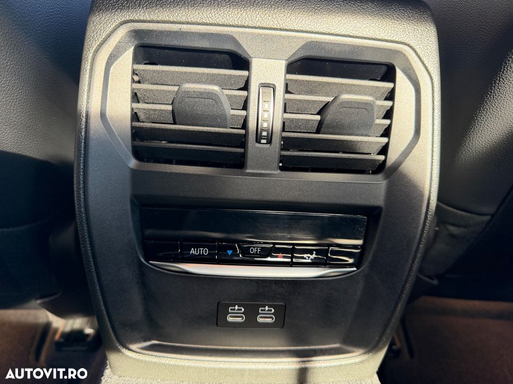 BMW Seria 3 2023 — imagine 17