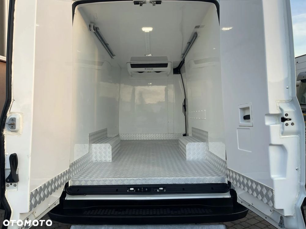 Iveco Daily 3,0 L3H2 Chłodnia Mroźnia - 12