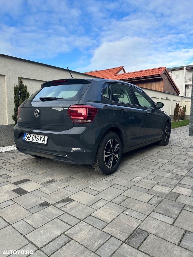 Volkswagen Polo - 3