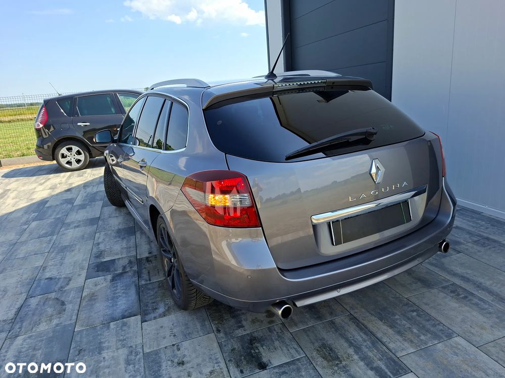 Renault Laguna dCi 150 FAP Start-Stop GT - 4