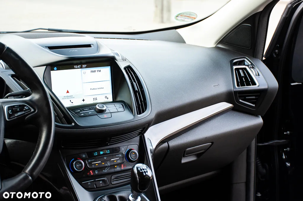 Ford Kuga 1.5 EcoBoost TITANIUM - 13