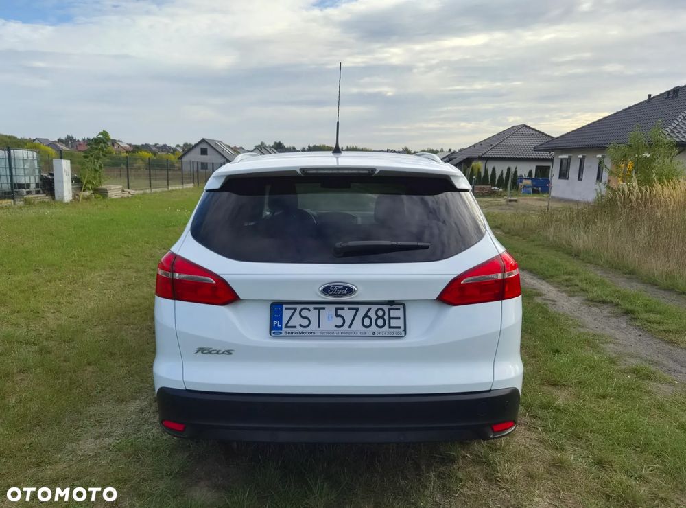 Ford Focus 2016 photo 4