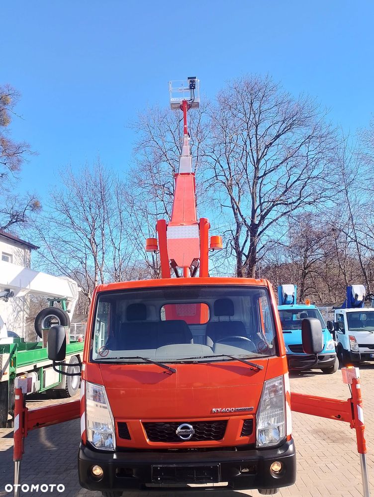 Nissan Podnośnik Koszowy Zwyżka Palfinger 210Bk 21 Metrów 16 w bok ! PILOT NA KABLU!! UDT !! Kosz 1000V Izolowany Jak Wumag Ruthmann Gsr - 14