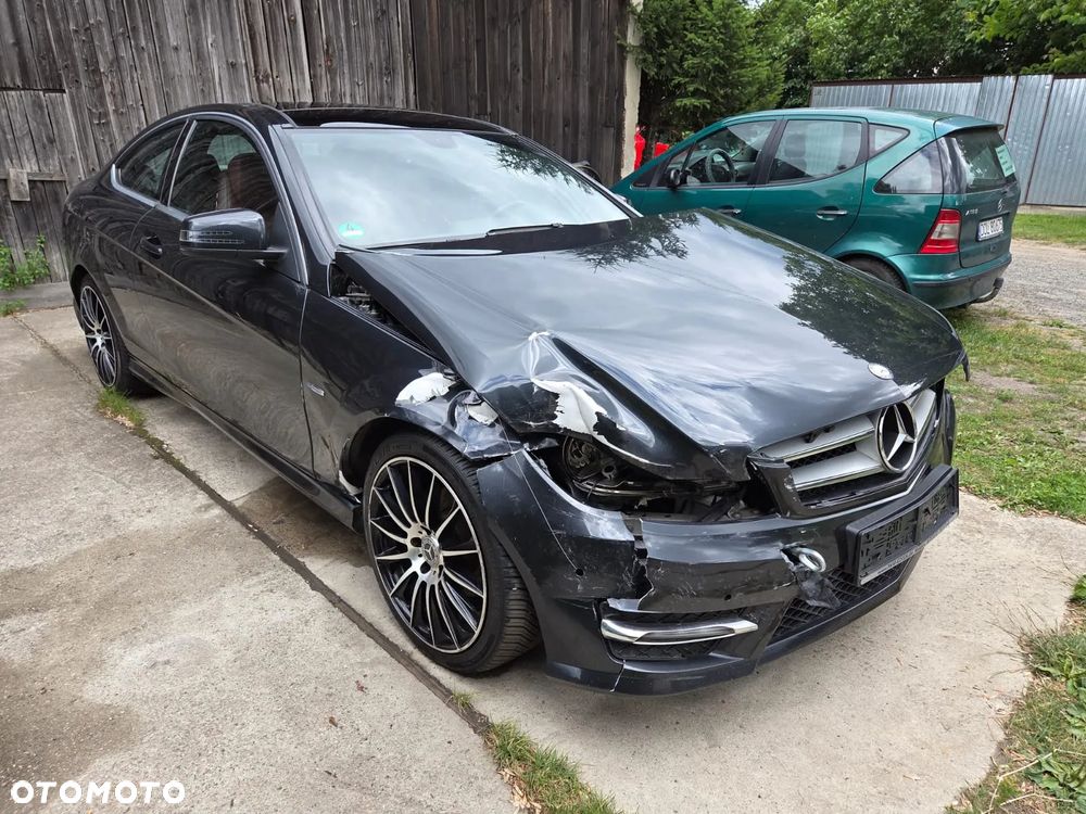 Mercedes-Benz Klasa C 220 CDI DPF (BlueEFFICIENCY) 7G-TRONIC - 3