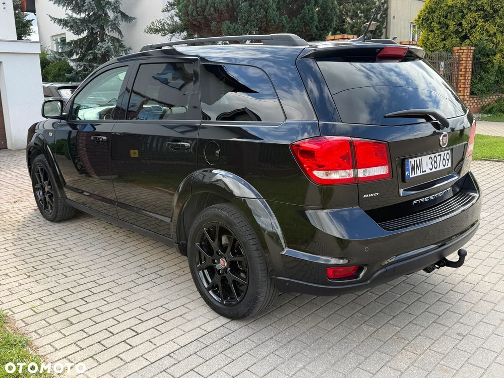Fiat Freemont 2.0 Multijet Black Code AWD - 11