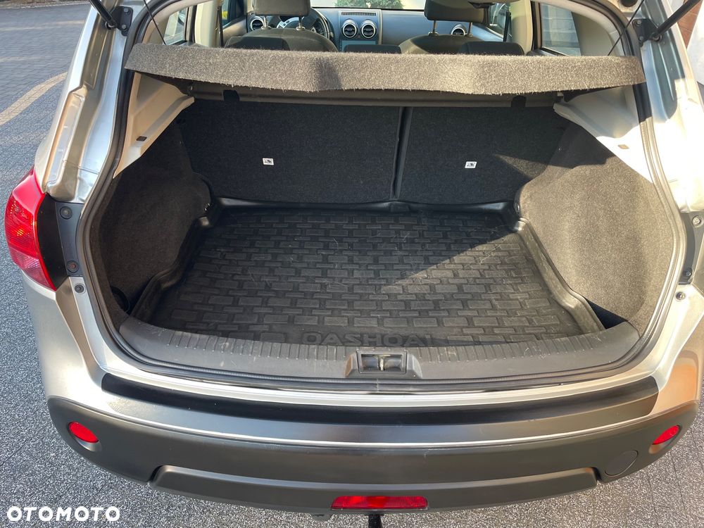 Nissan Qashqai 1.6 Tekna - 28