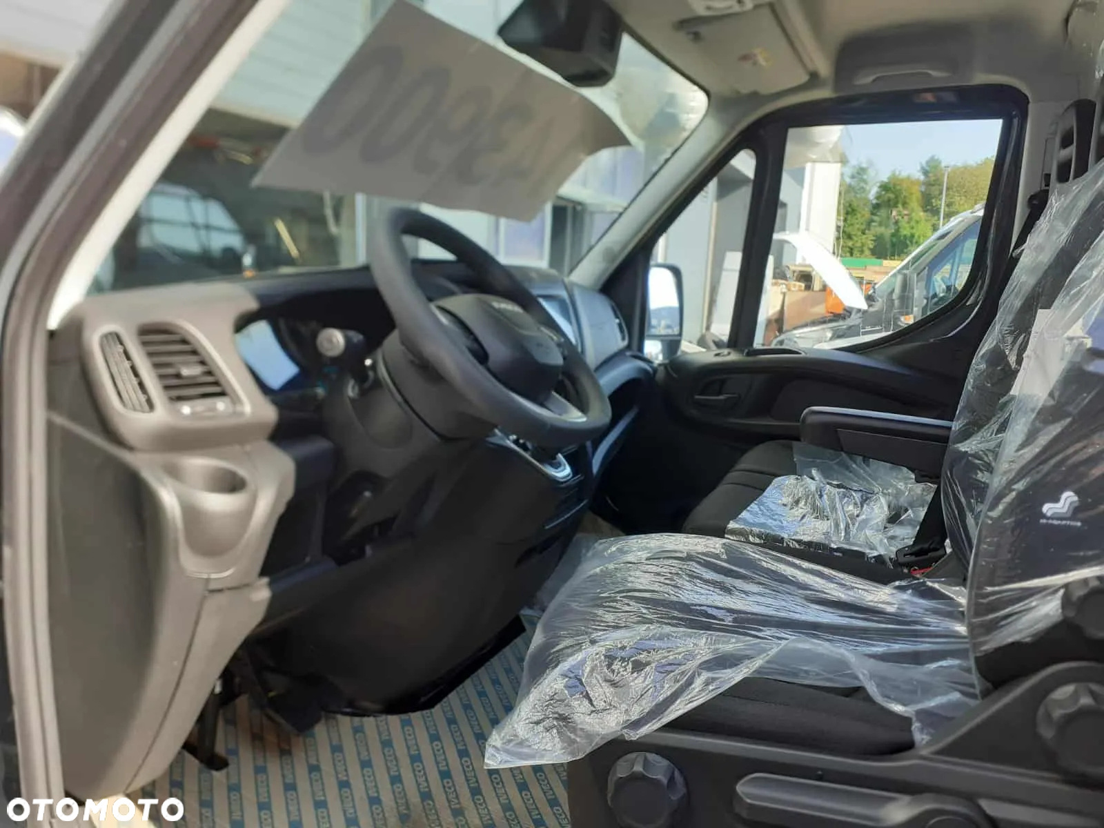Iveco 35S16A8V - 11