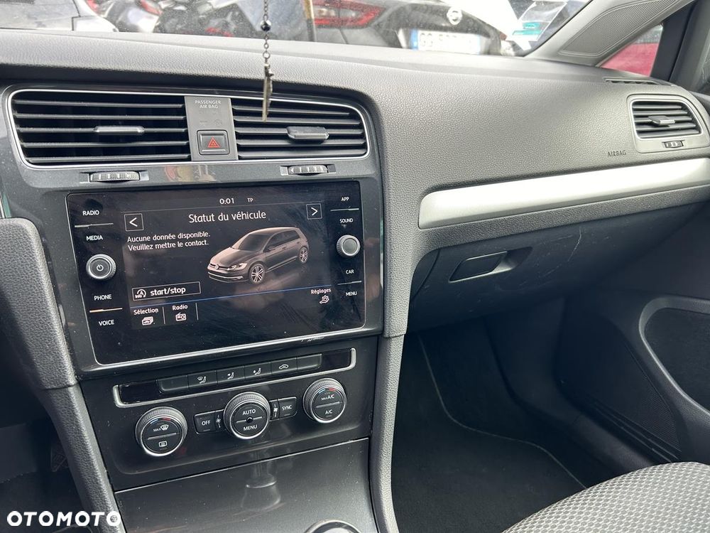 Volkswagen Golf 1.6 TDI (BlueMotion Technology) Trendline - 17