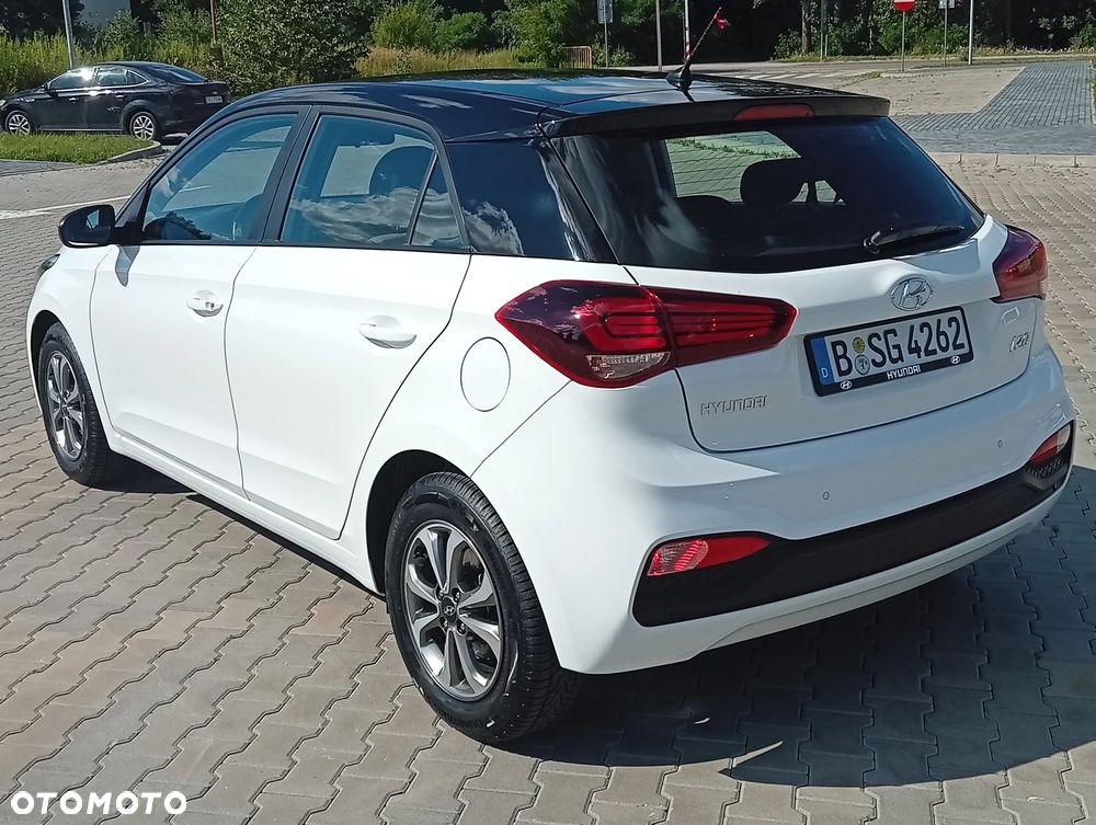 Hyundai i20 1.2 Passion - 9