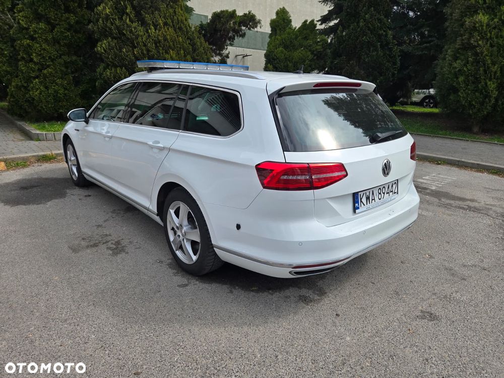 Volkswagen Passat ver-2-0-tdi-4motion-dsg-bluemotion-tech-highline - 9