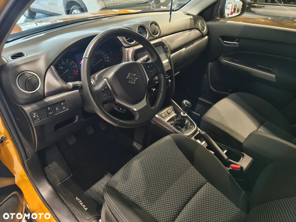 Suzuki Vitara 1.4 Boosterjet mHEV Premium Plus 2WD - 10