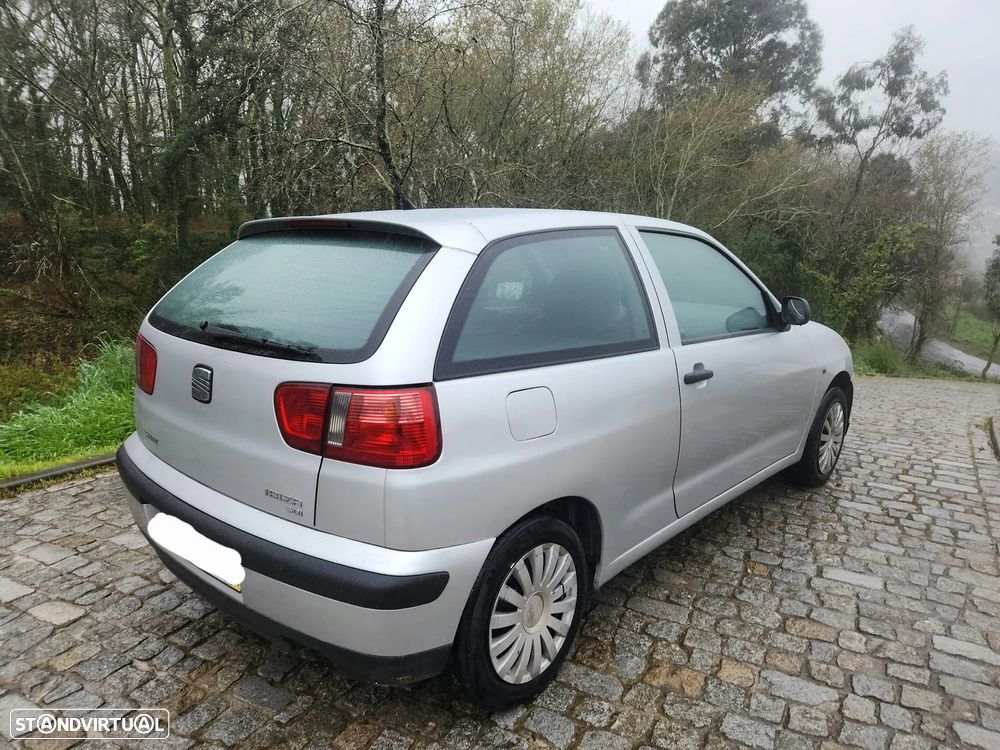 SEAT Ibiza 1.9 SDi Passion - 4