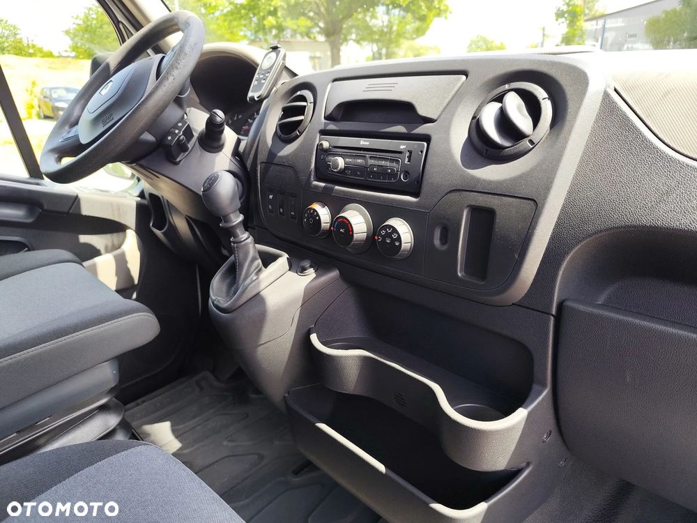 Renault Master - 11