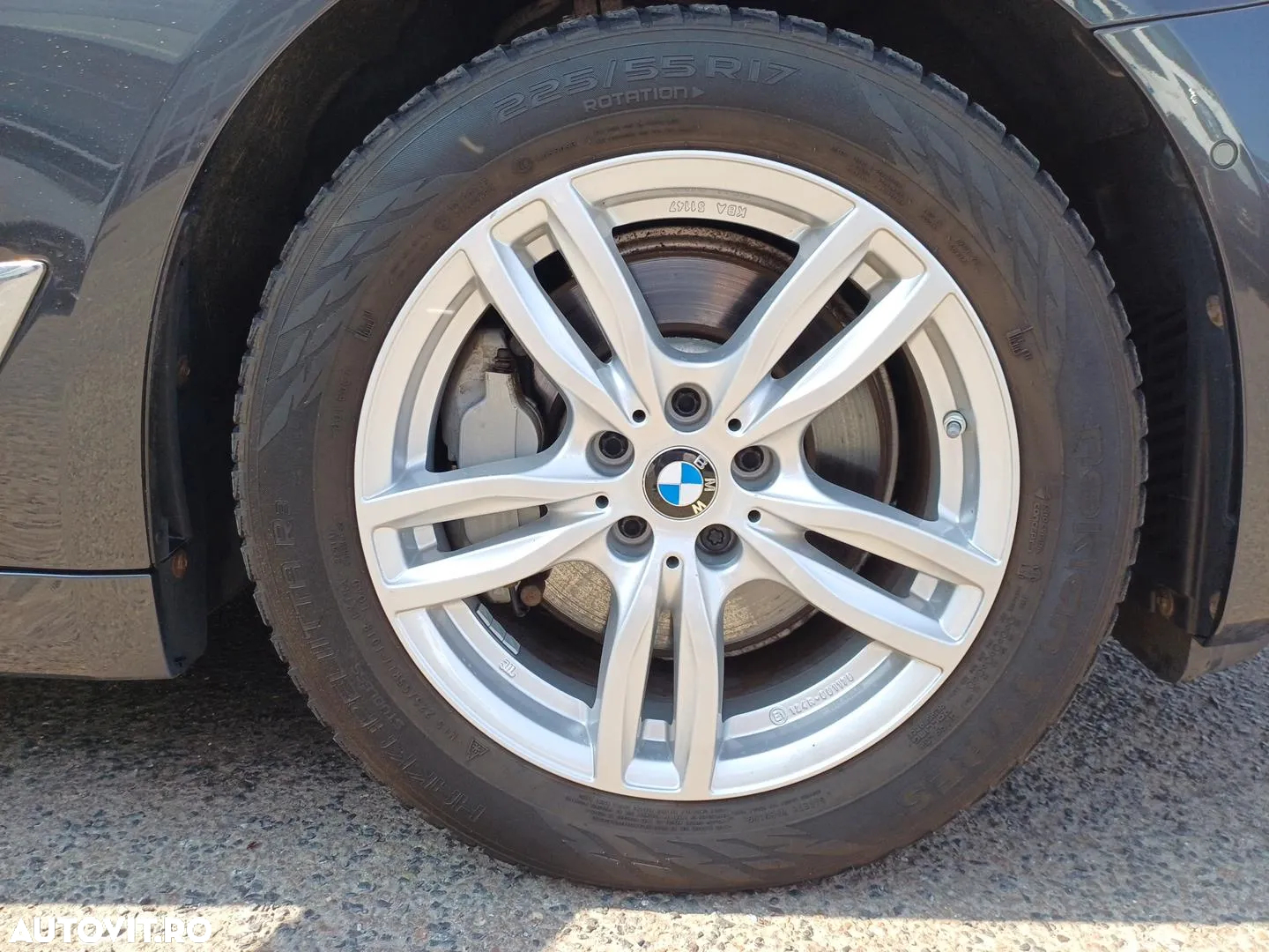 BMW Seria 5 530e xDrive Aut. - 30