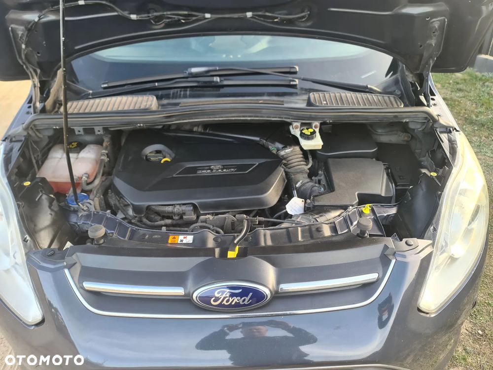 Ford C-MAX 1.6 EcoBoost Titanium - 10