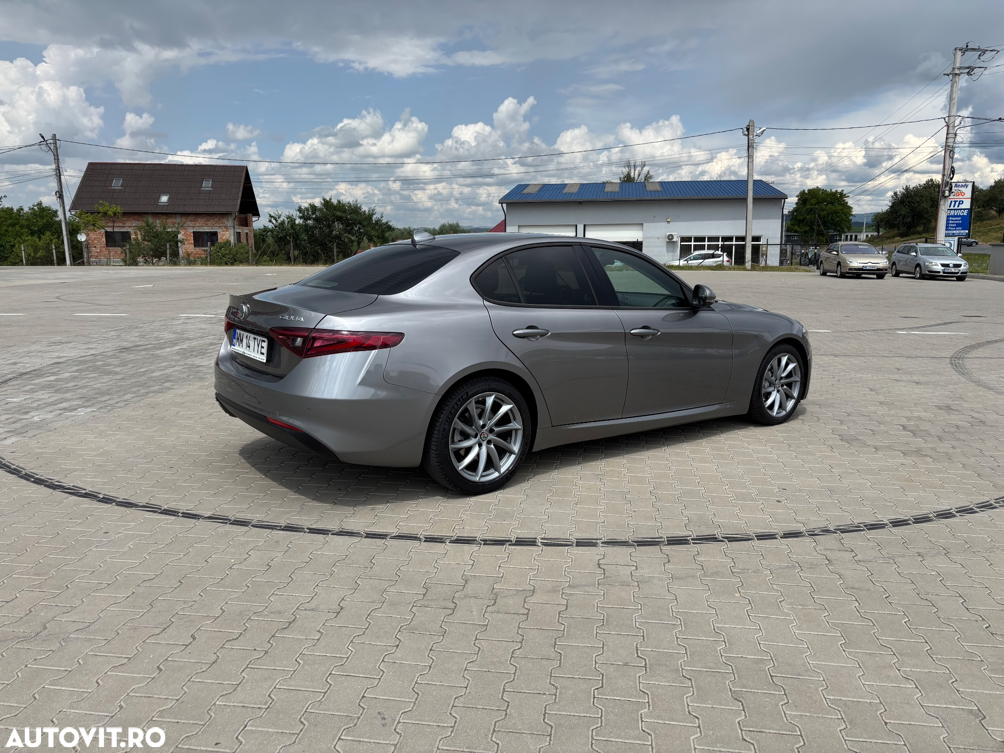 Alfa Romeo Giulia 2.2 JTDM Aut. - 9