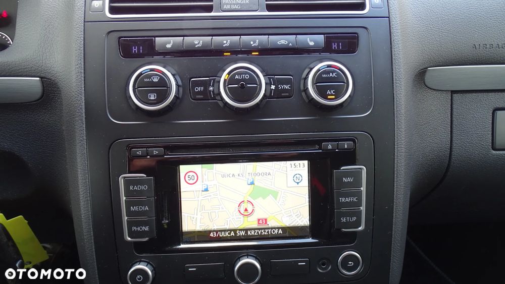 Volkswagen Touran 1.4 TSI Cup - 15