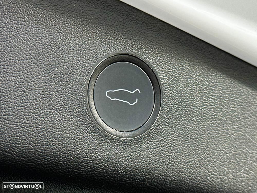 Tesla Model 3 Performance Dual Motor AWD - 56