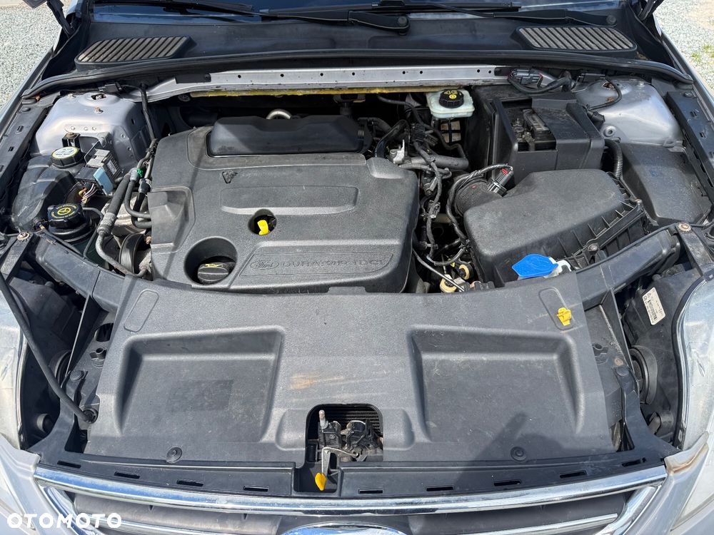 Ford Mondeo - 25