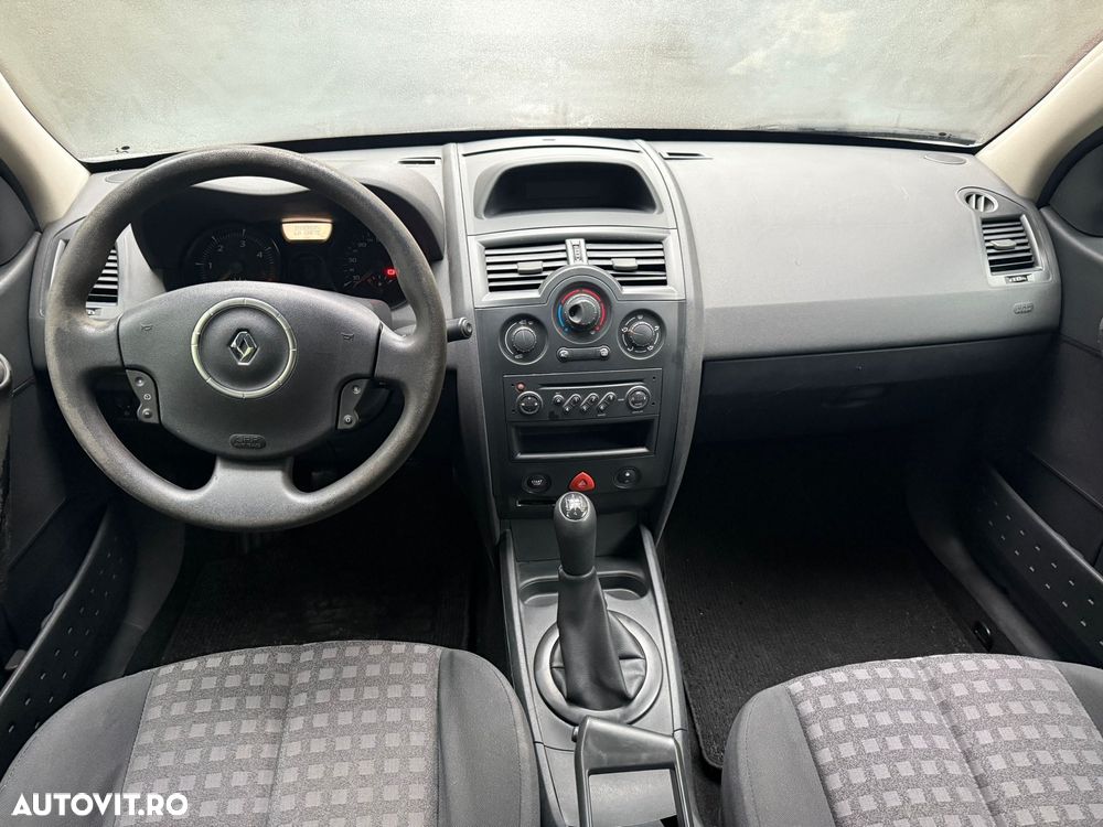 Renault Megane II 1.5 dCi Authentique - 5