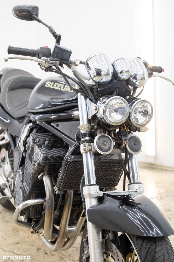 Suzuki Bandit - 11