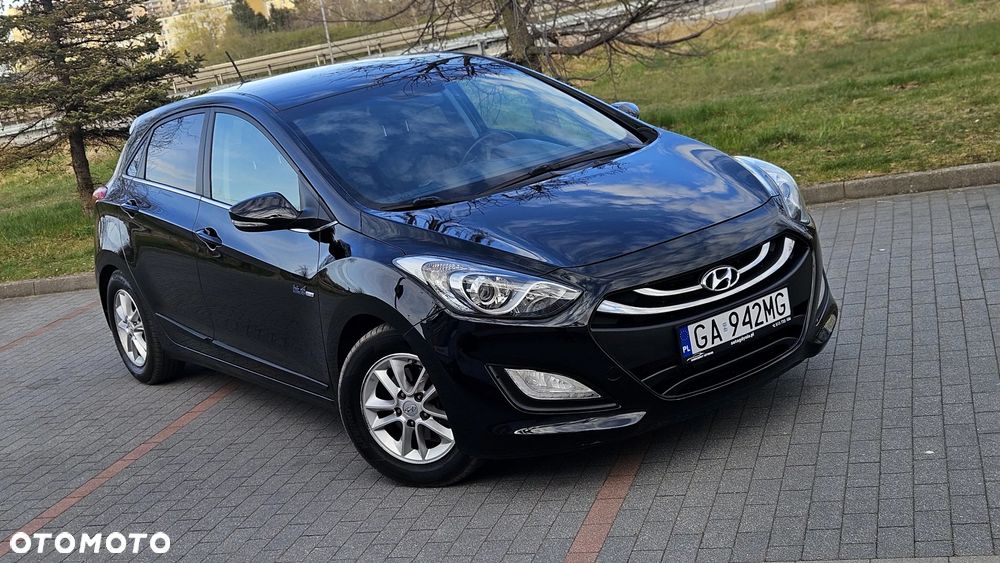 Hyundai i30 1.6 Fifa World Cup Edition - 1