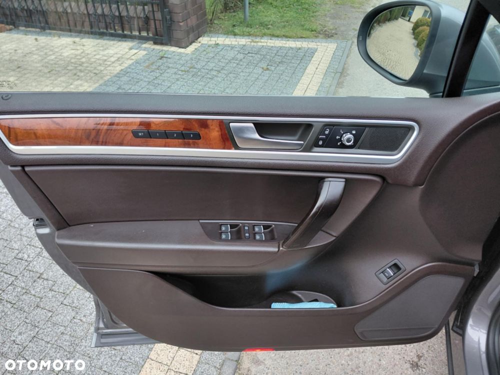 Volkswagen Touareg - 10
