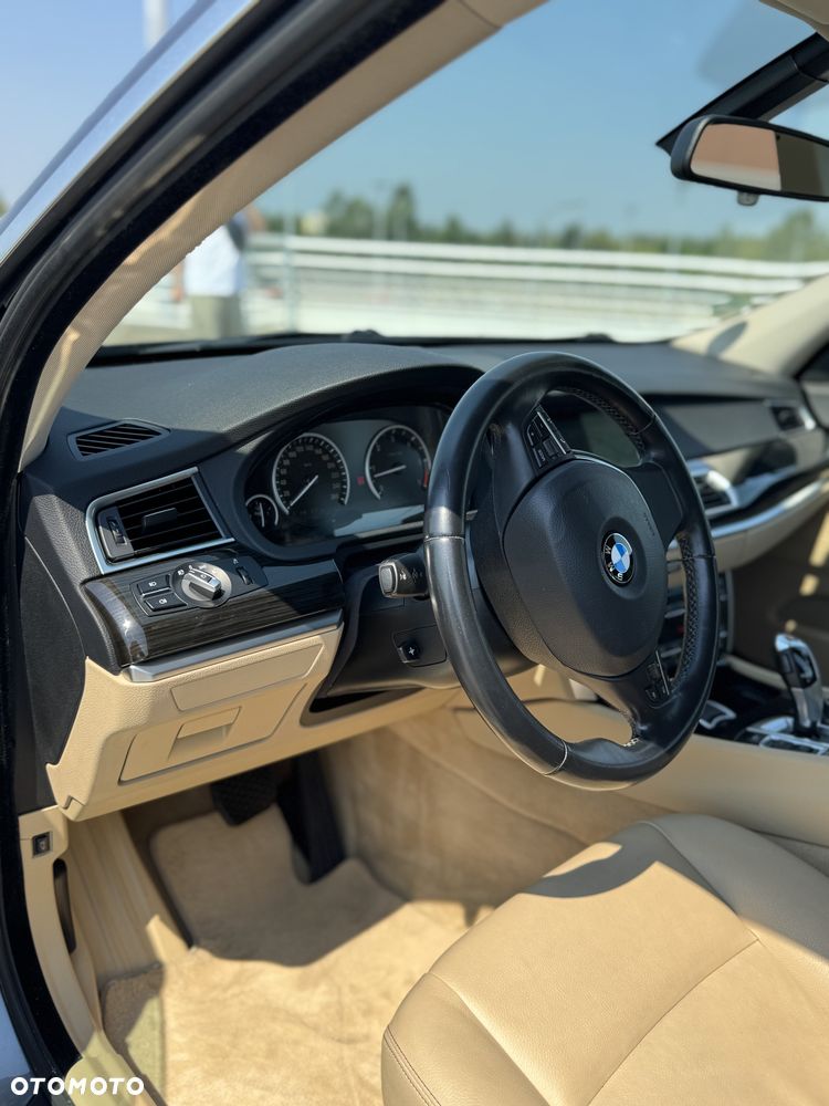 BMW 5GT 530d xDrive Luxury Line - 10