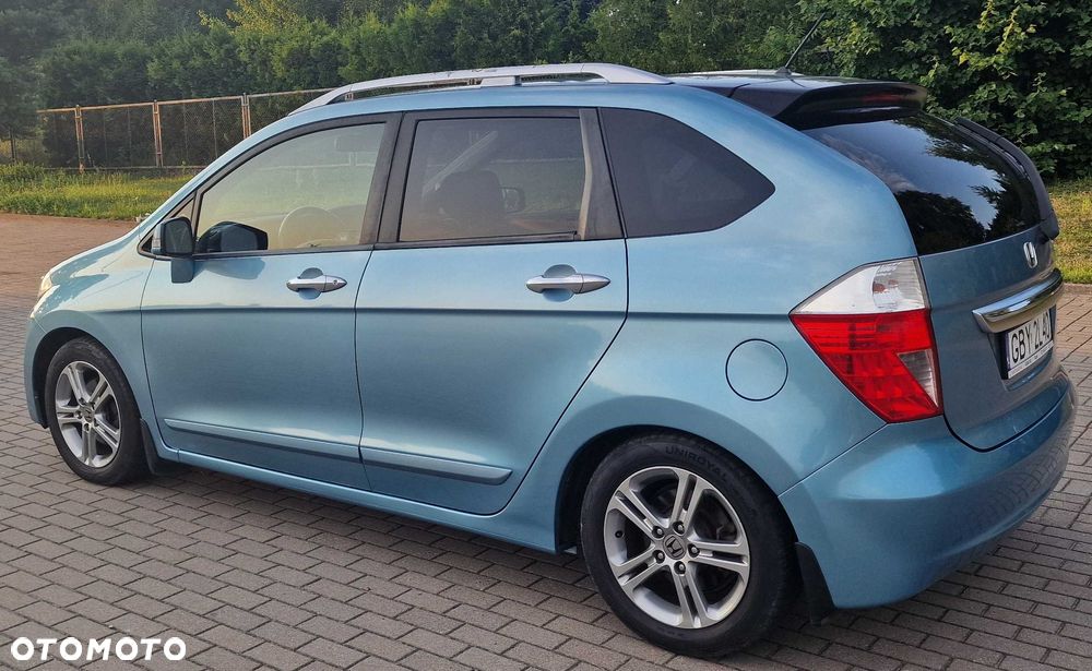Honda FR-V - 6