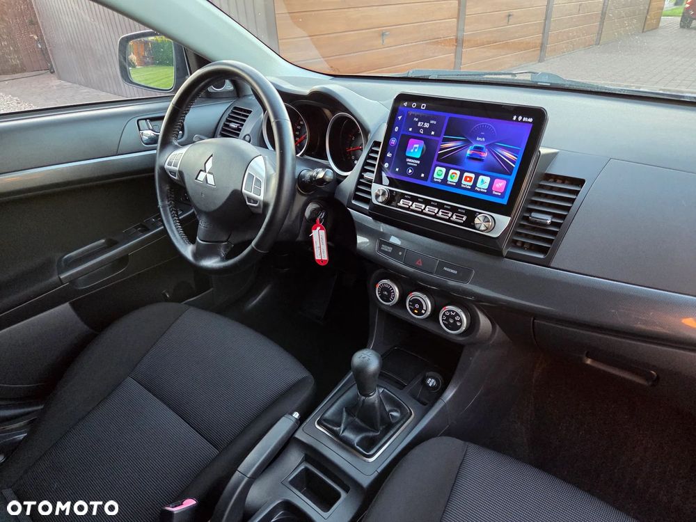 Mitsubishi Lancer - 7