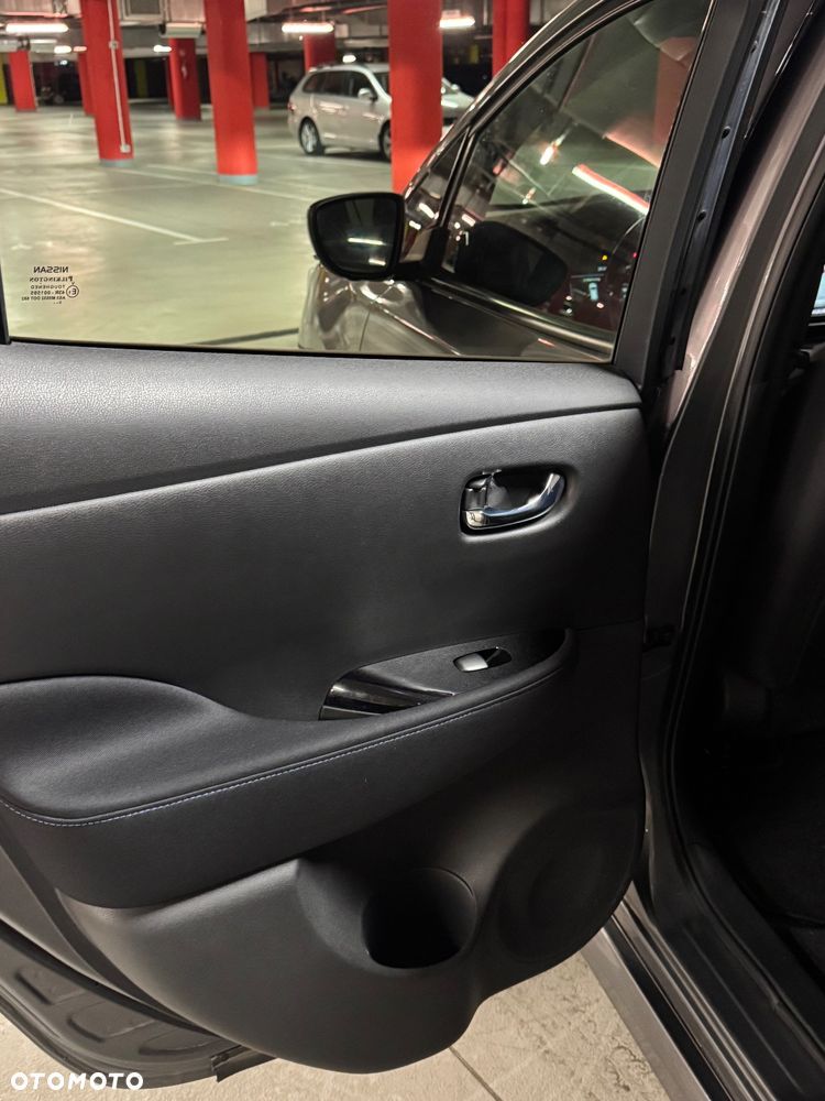 Nissan Leaf 40 kWh N-CONNECTA - 25