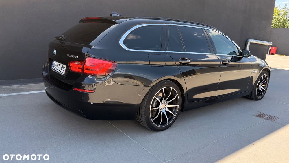 BMW Seria 5 520d Modern Line - 21