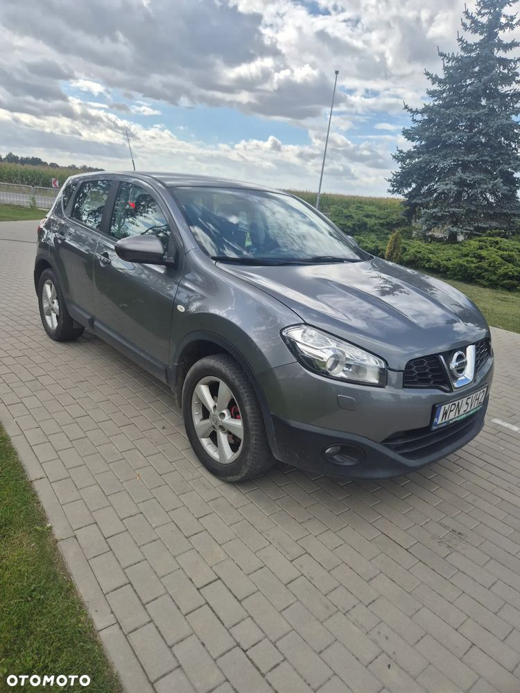 Nissan Qashqai - 1