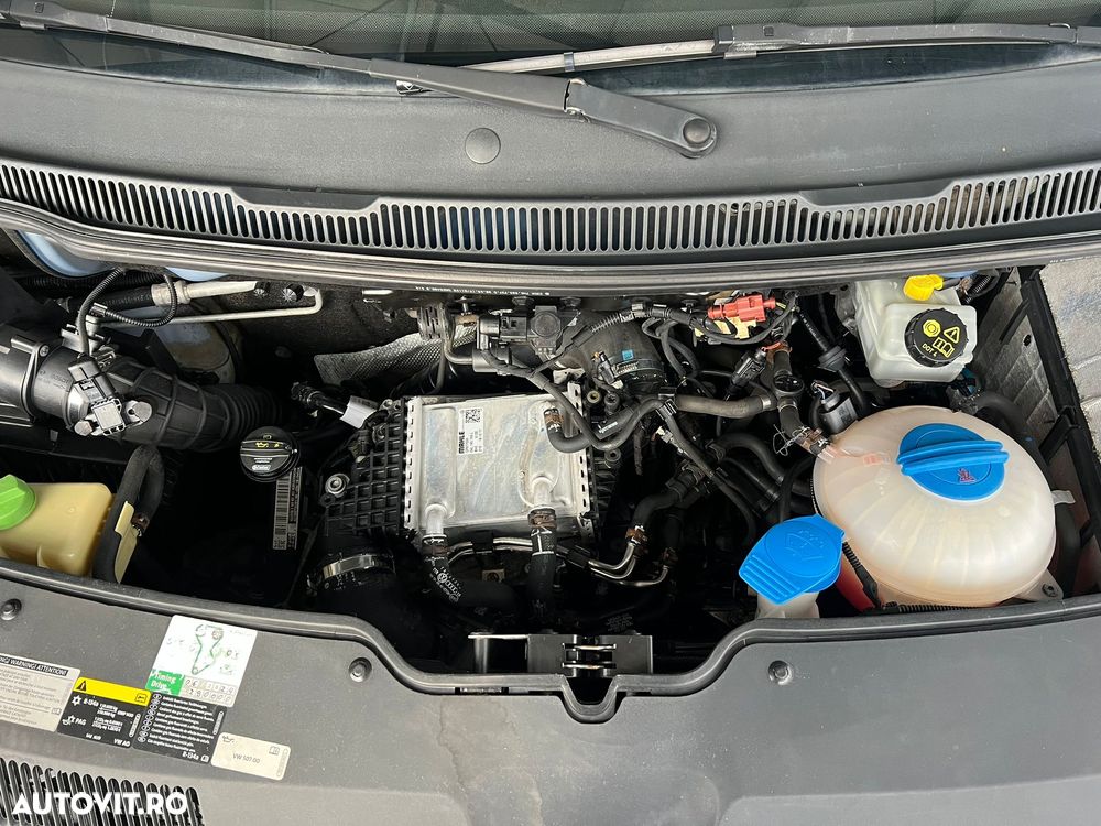 Volkswagen Transporter Doka 4MOTION (4X4) - 18