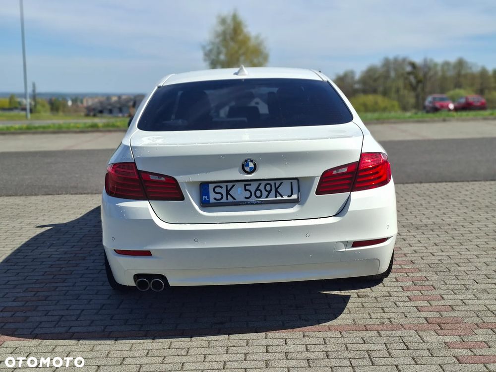 BMW Seria 5 518d - 9