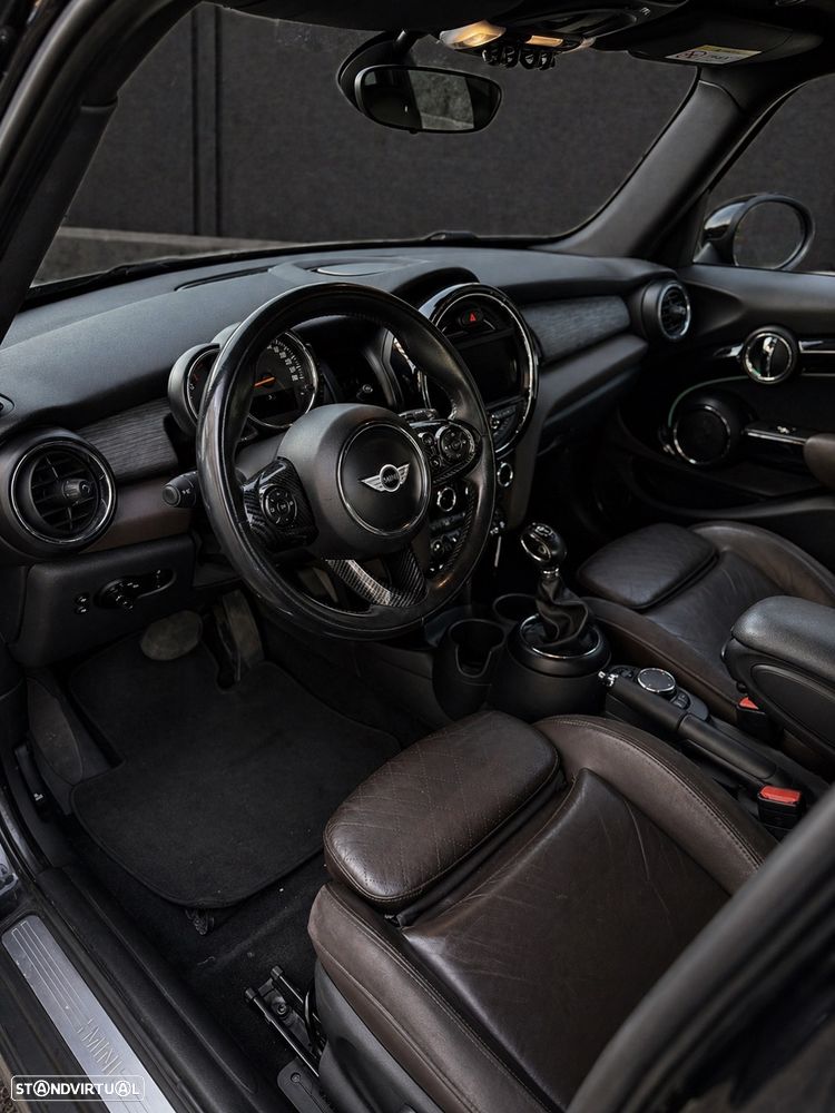 MINI 5 Portas Cooper D Aut. - 4