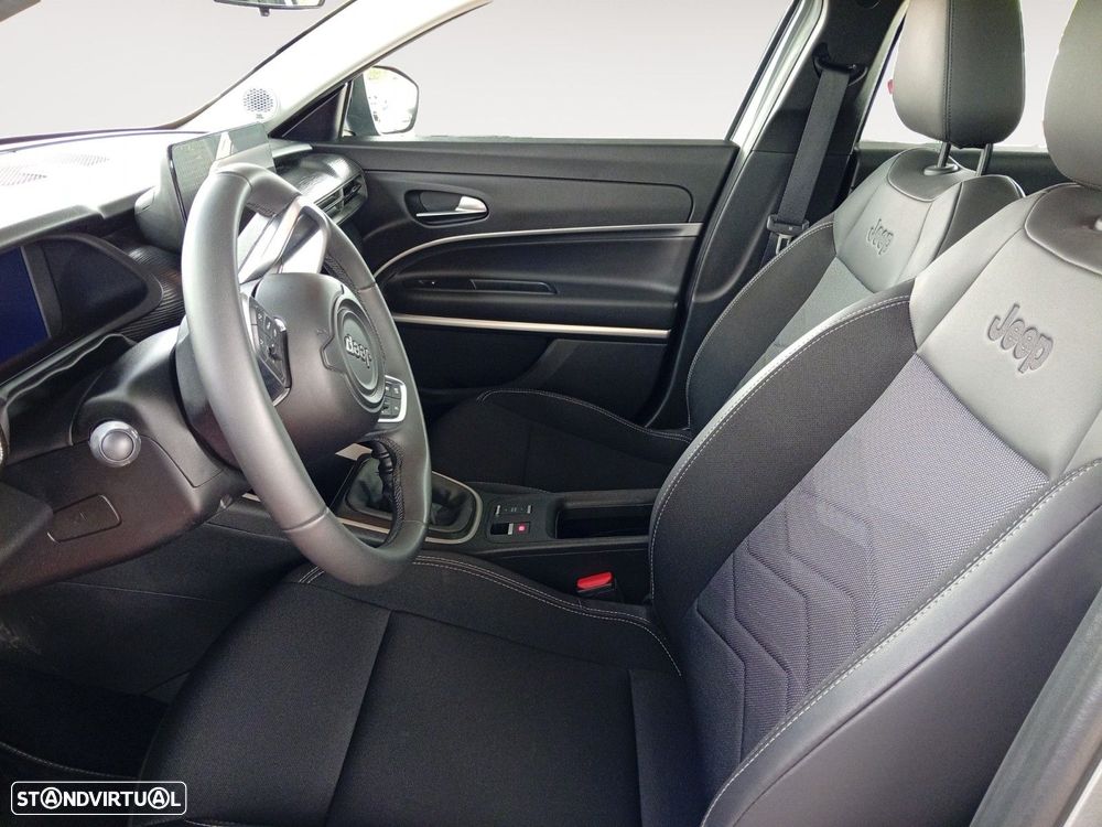 Jeep Avenger 1.2 GSE T3 Altitude - 9