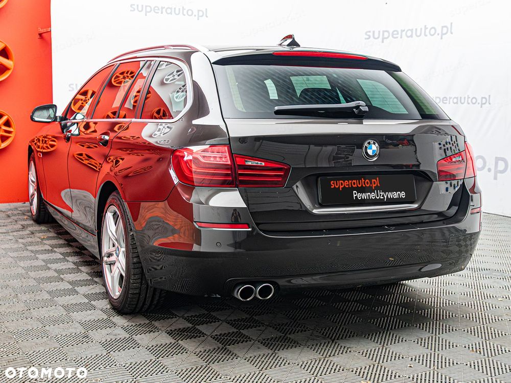 BMW Seria 5 520d xDrive - 30