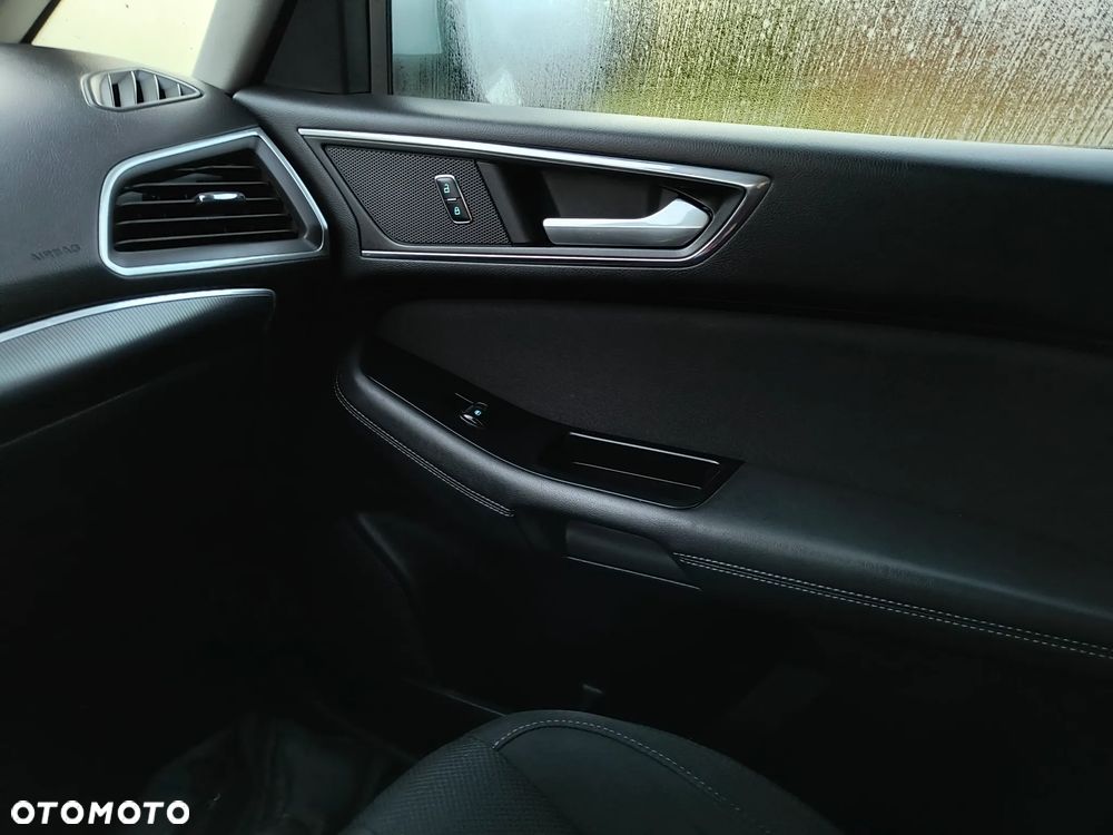 Ford S-Max 2.0 TDCi Titanium - 32