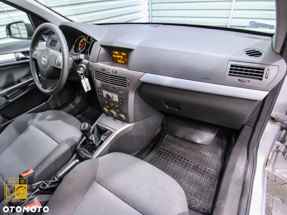 Opel Astra 1.9 CDTI DPF Edition - 8