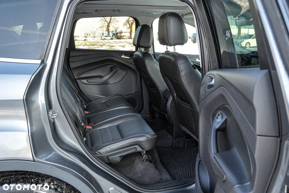 Ford Escape 2.0 EcoBoost AWD Titanium - 13