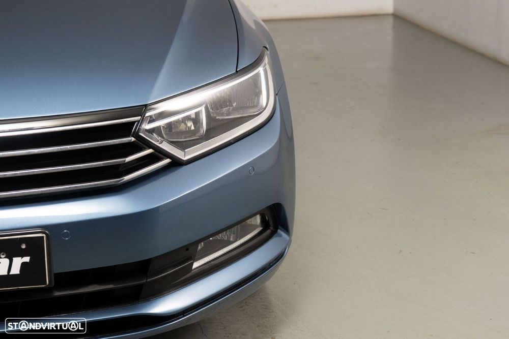 VW Passat Variant 1.6 TDI Confortline - 17