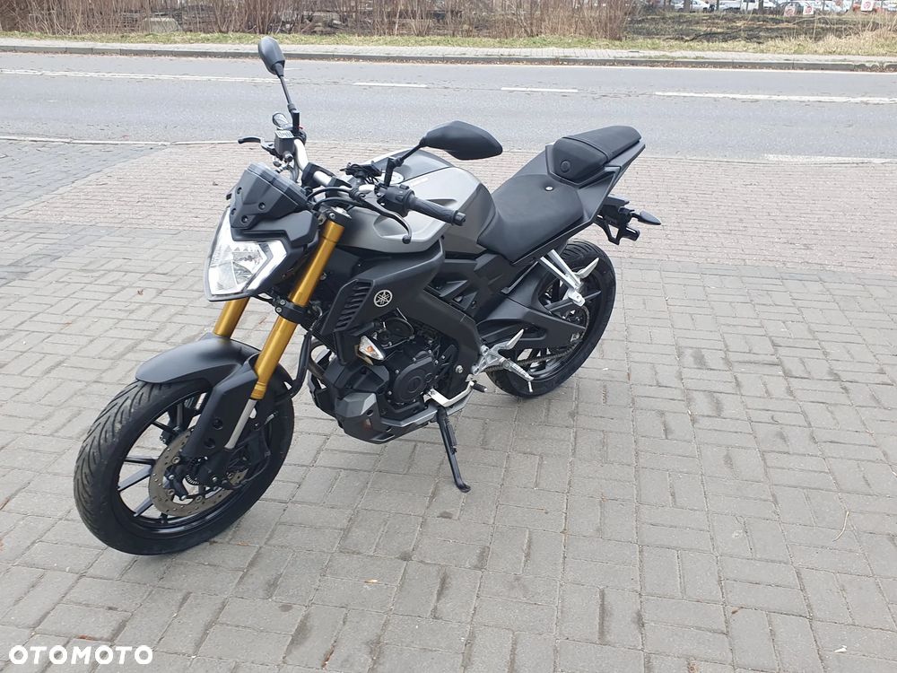 Yamaha MT - 30