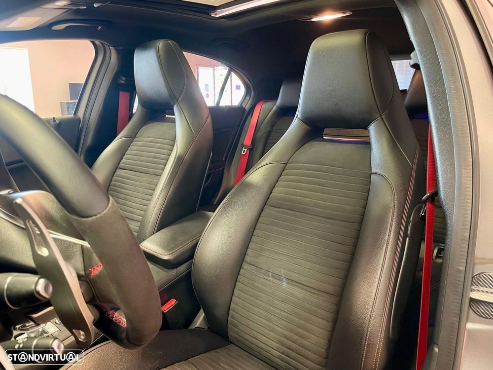 Mercedes-Benz A 45 AMG 4Matic Speedshift 7G-DCT - 20