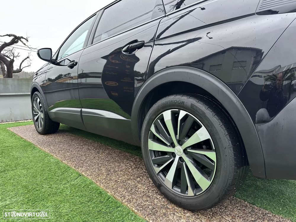 Peugeot 5008 1.2 PureTech Allure Pack - 25