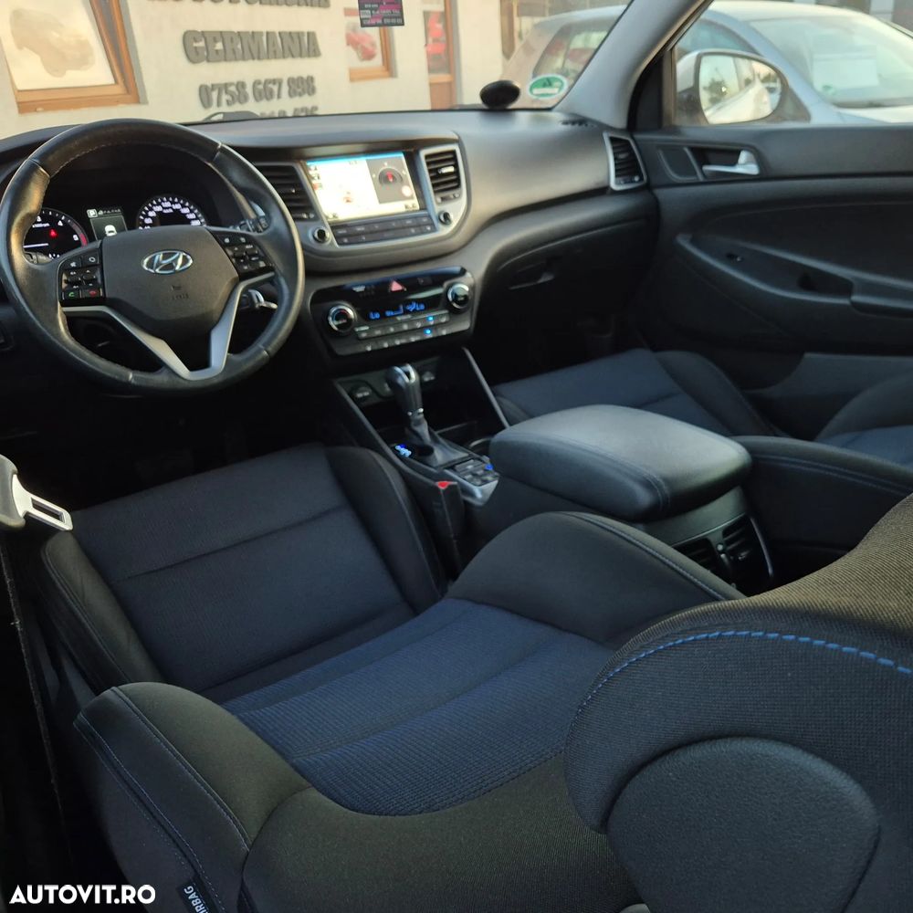 Hyundai Tucson 2.0 CRDI 4WD Automatik Advantage - 12